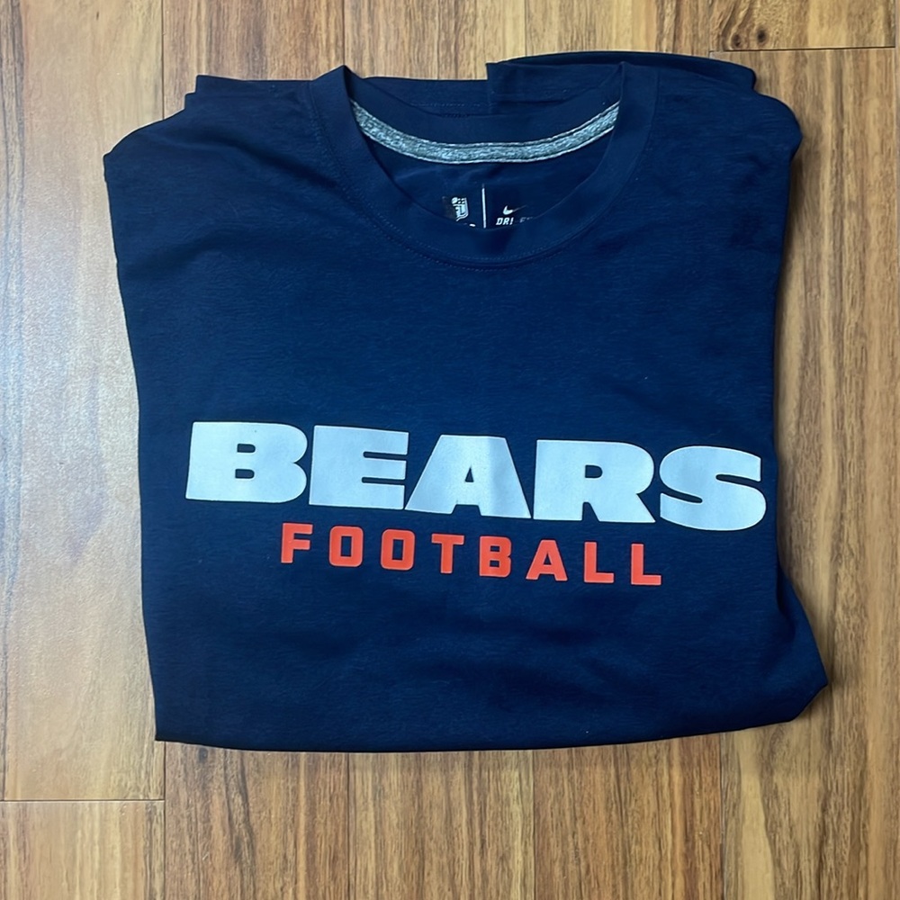 Chicago Bears Nike Dri-Fit T-Shirt. Blue/Orange/White. Size Large.